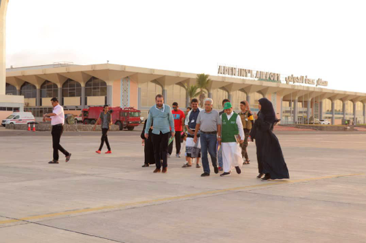 البرنامج السعودي لتنمية واعمار اليمن يدرس احتياجات مطار عدن الدولي