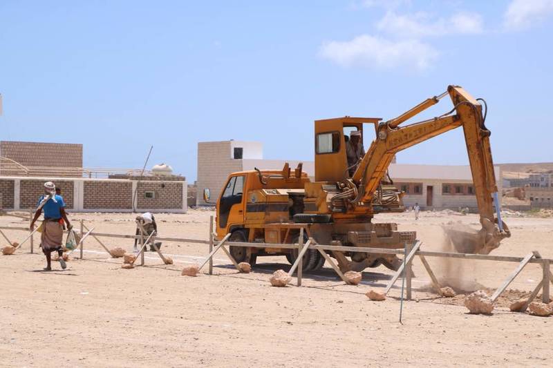 البرنامج السعودي لتنمية وإعمار اليمن يدشن مشروع بناء مدارس في نشطون
